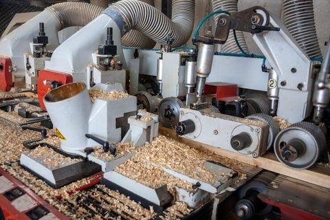 Landwirtschaftliche Maschinen entdecken: Typen, Funktionen, Anwendungen und technische Innovationen