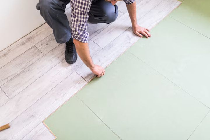 Exploring Vinyl Flooring: Best Styles and Solutions for Every Space