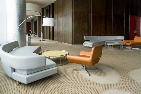 Explore Modern Office Furniture Trends