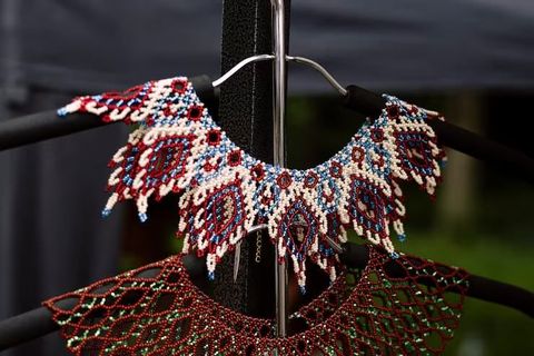Royal Emerald Necklace Basics With Emerald Selection, Designs, and Care Tips
