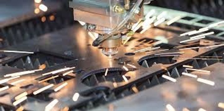 Guide to Laser Cutting Machines: Insights, Strategies, and Mistakes to Avoid