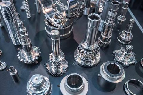 AI in Manufacturing Guide: Technologies, Applications, Automation, Benefits and Industry Uses