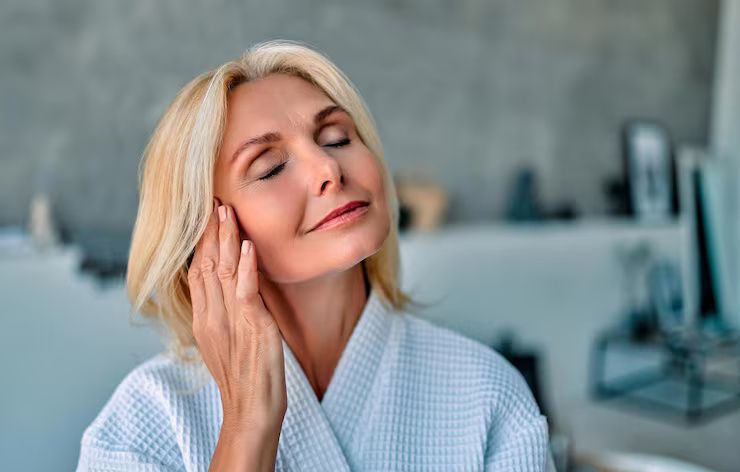 Anti-Aging Skincare Guide: Explore Basics, Ingredients, and Key Insights