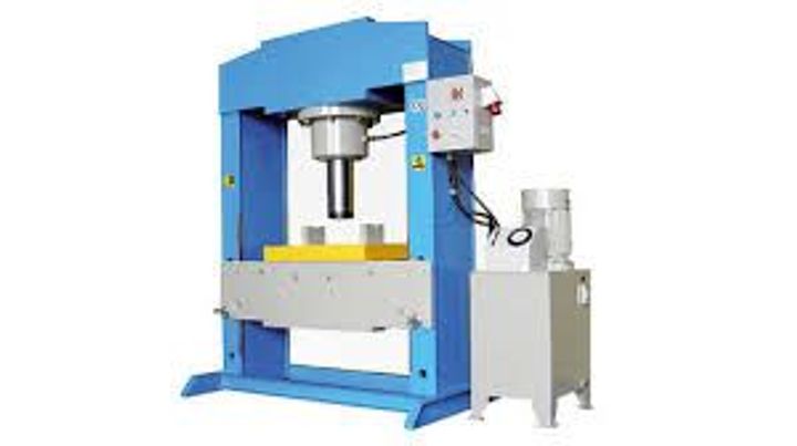 Tips & Insights on Hydraulic Press Machines: Selection, Trends, and Regulations