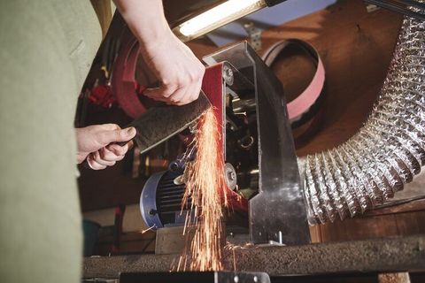 Cable Cutting Machines Information: Features, Operating Methods, Materials, Uses and Safety