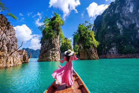 Flight Booking Guide: Explore Smart Tips, Insights, and Essential Information