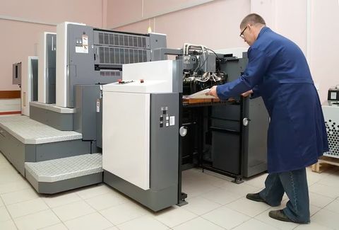 Guide to Industrial Laminating Machines and Applications
