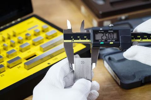 Precision Measuring Instruments Details: Micrometers, Calipers, Gauges, Features and Applications
