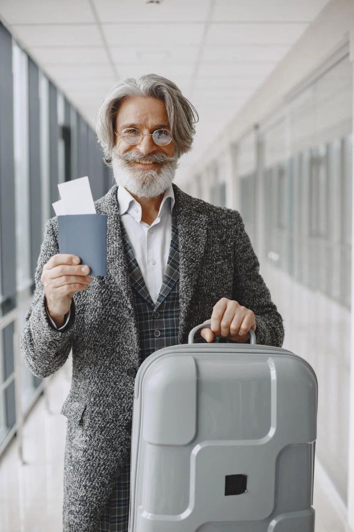 Explore Senior Plane Tickets: How to Find the Best Flight