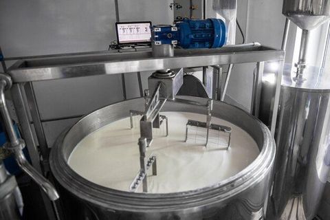Industrial Slicing Machine Guide: Machine Types, Cutting Methods, Components and Industrial Uses