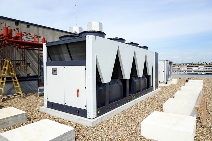 What Is an Industrial Chiller? A Complete Guide to Cooling Systems