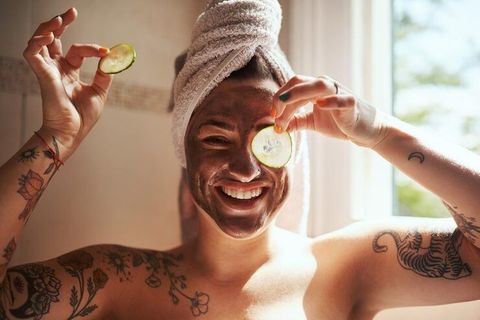 Fruit Facial at Home Guide: Natural Ingredients, Preparation Methods and Application Techniques