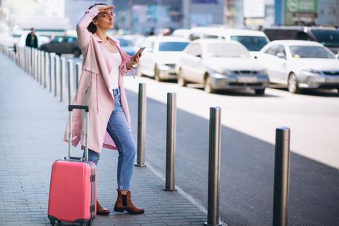 Island Hopping Experiences: Key Insights Into Destinations, Seasons, and Logistics