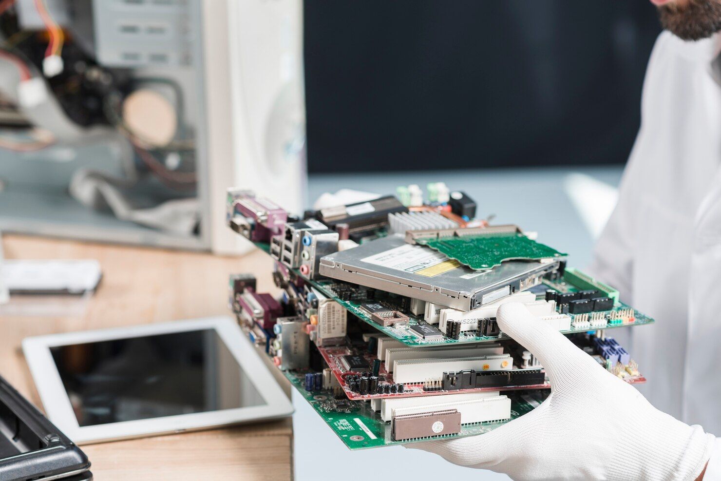 Electronic Waste Management Overview: How Modern Recycling Systems Handle E-Waste