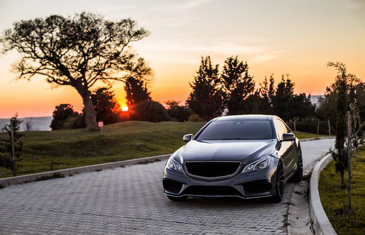 Luxury Car Insights: Expert Guide and Professional Recommendations