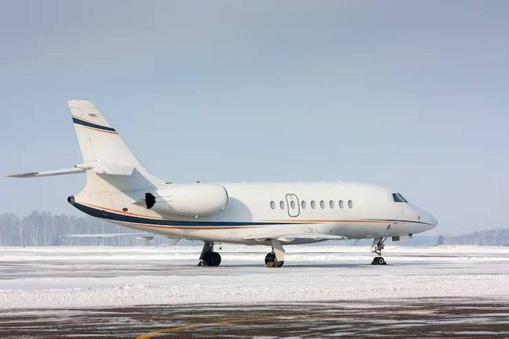 Private Jet Plane Guide: Aircraft Categories, Cabin Designs, Range and Passenger Capacity