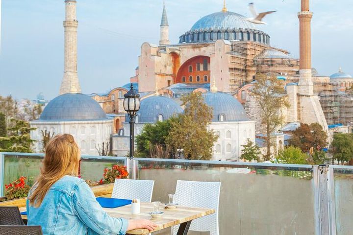 Istanbul Hotels Booking Information With Room Types, Locations, and Travel Resources