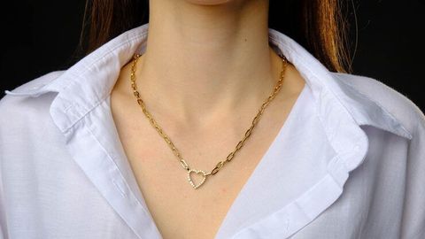 Romanian Gold Chains Explained With Traditional Designs and Modern Jewelry Trends
